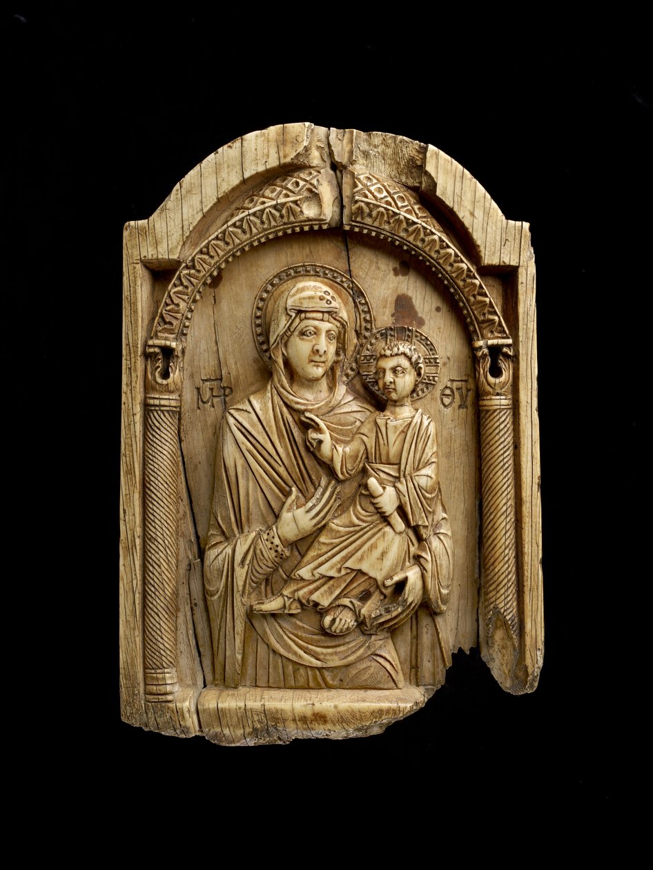 Icona della Vergine Hodegetria che indica il Bambino Gesù che siede sul suo braccio sinistro, tenendo una pergamena nella mano sinistra e benedicendo con la destra da Byzantine
