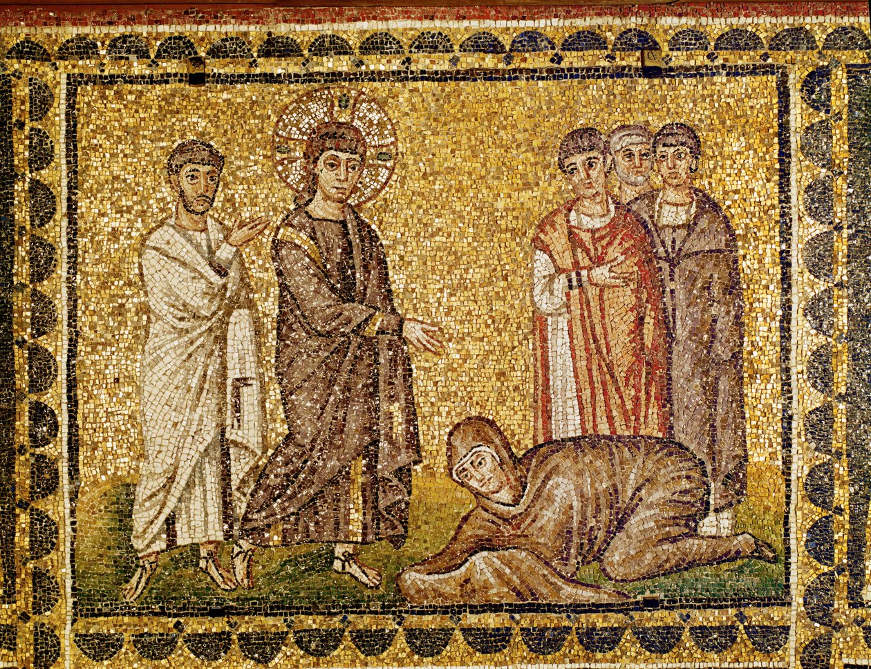 Gesù guarisce la donna emofila alla presenza di un apostolo e di altre tre persone, VI secolo (mosaico) da Byzantine School