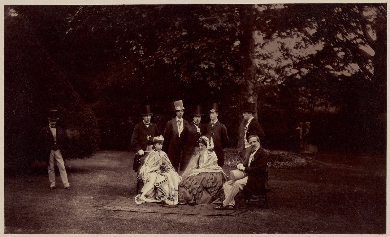 Gruppo delle Loro Altezze Reali, la Principessa Clementina di Saxe Cobourg Gotha, i suoi figli e la figlia, il Duca d