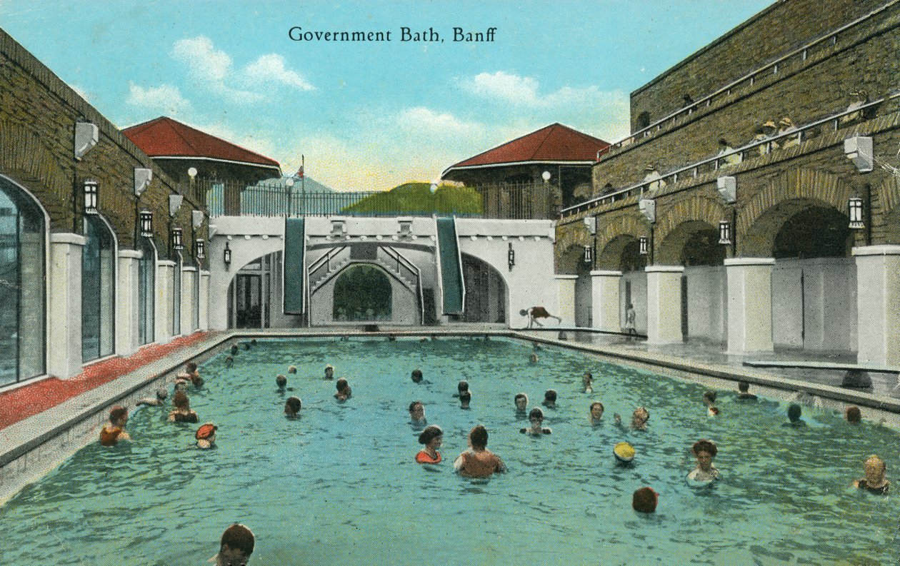 Government Bath, Banff, Alberta, Canada (foto a colori) da Canadian Photographer