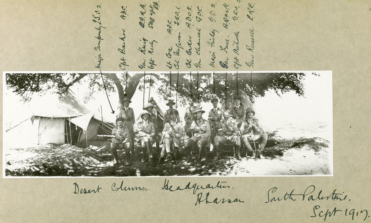 Quartier generale della colonna del deserto ad Abassan, Palestina meridionale, settembre 1917 da Capt. Arthur Rhodes