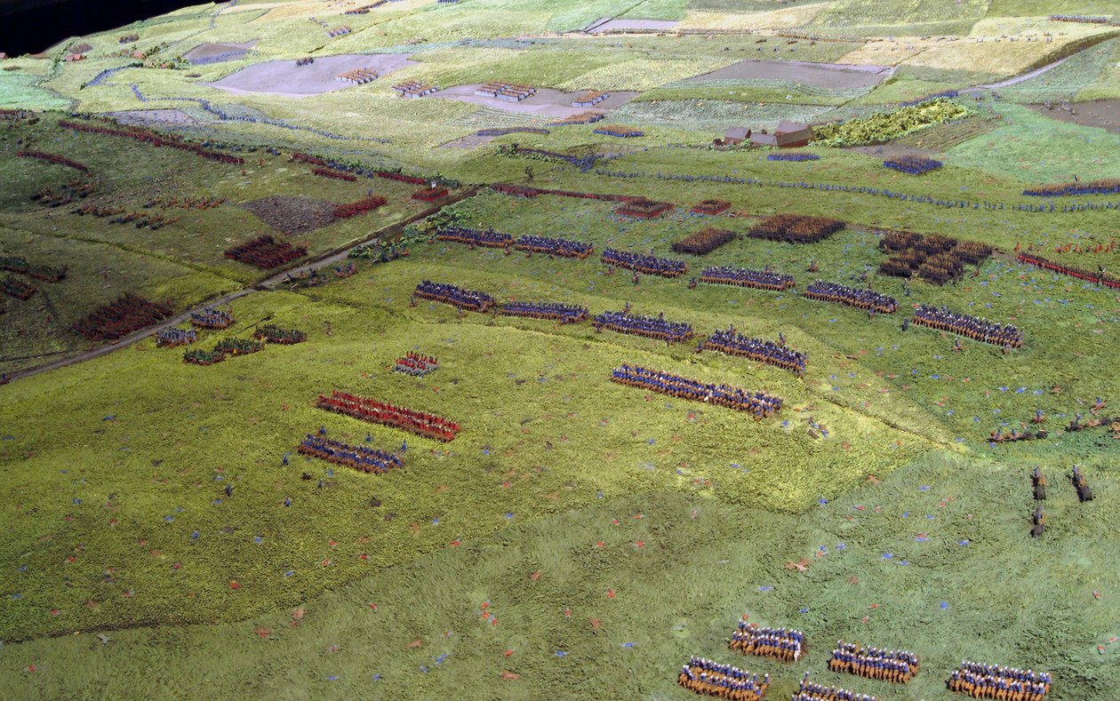 Diorama della battaglia di Waterloo che mostra le truppe posizionate alle 19.45 del 18 giugno 1815 (dettaglio) da Capt. William Siborne