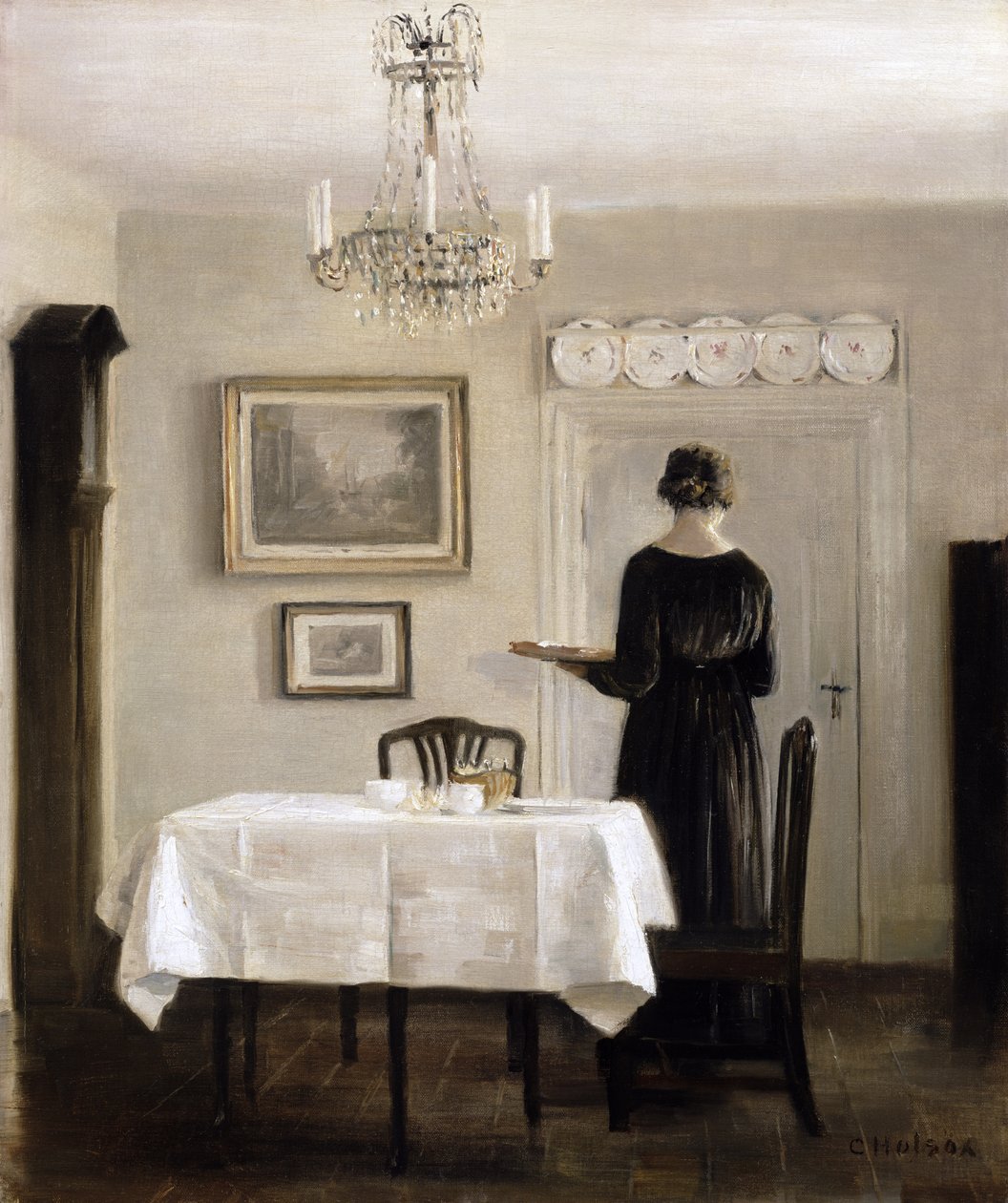 Interno con signora che porta un vassoio, c.1905 da Carl Holsoe