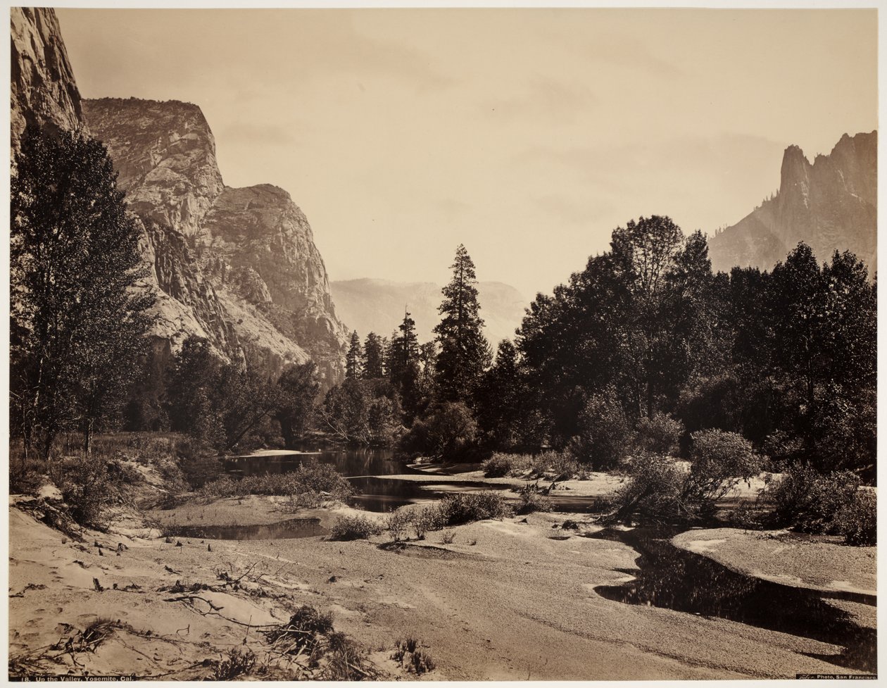 Valle di Yosemite dal piede di El Capitan da Carleton Emmons Watkins