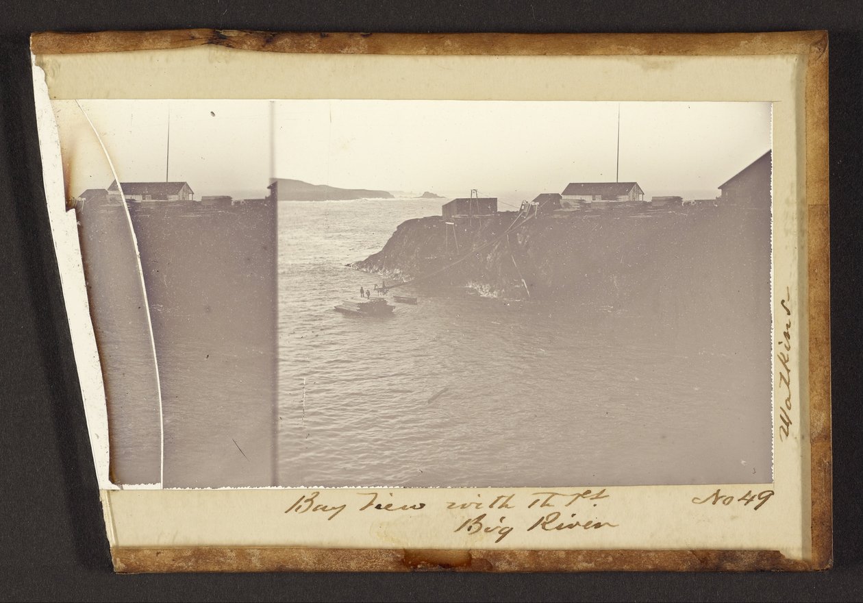 Vista della baia con il fiume Big River da Carleton Watkins