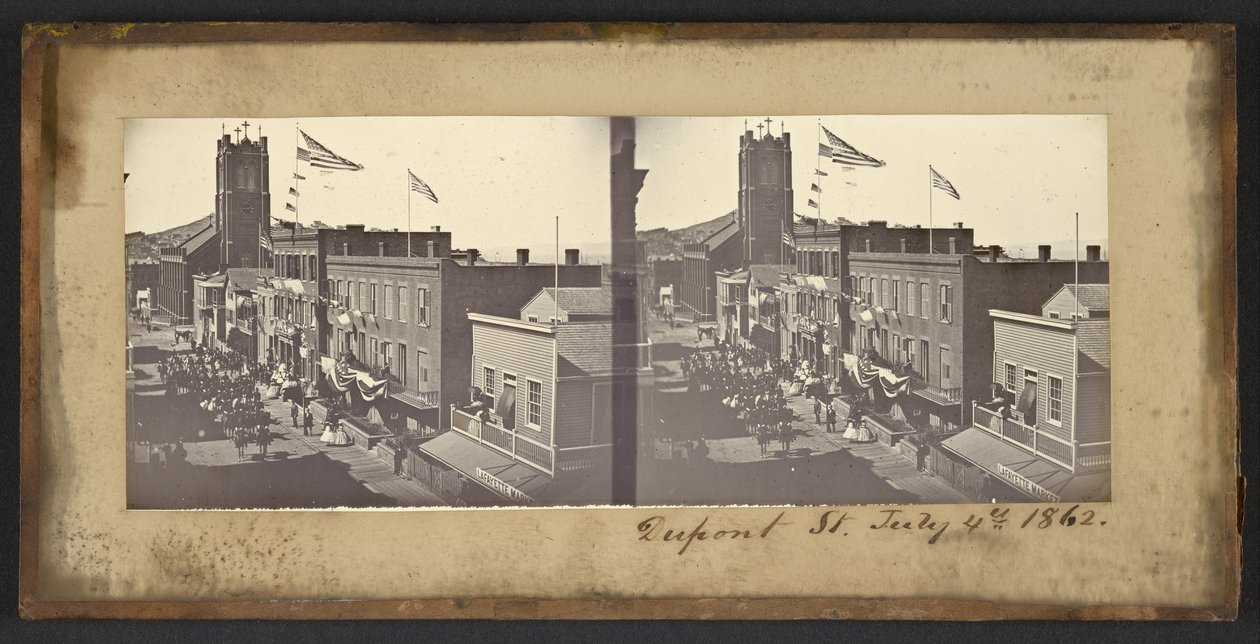 Dupont Street, 4 luglio 1862 da Carleton Watkins