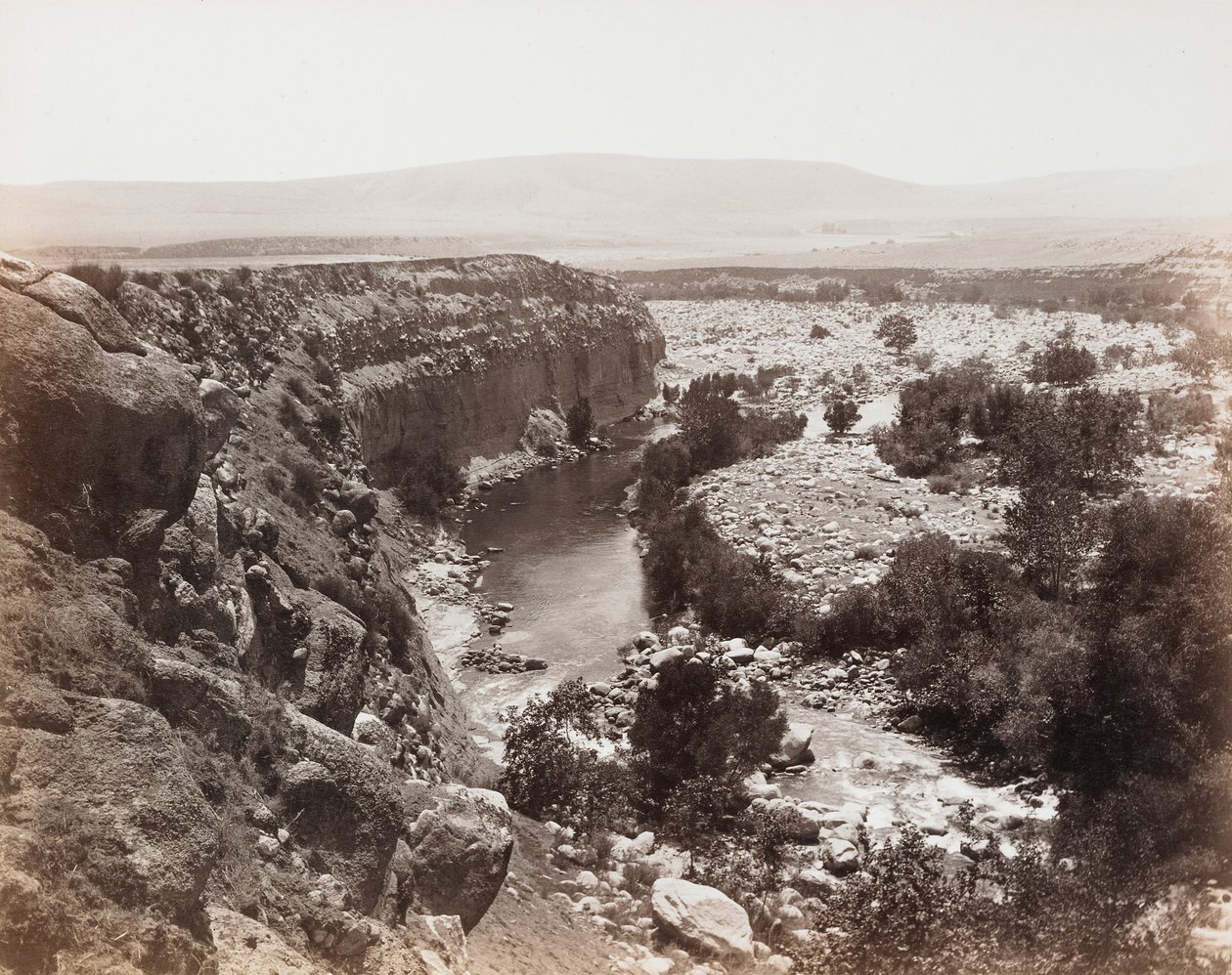 Senza titolo [paesaggio con ruscello] da Carleton Watkins