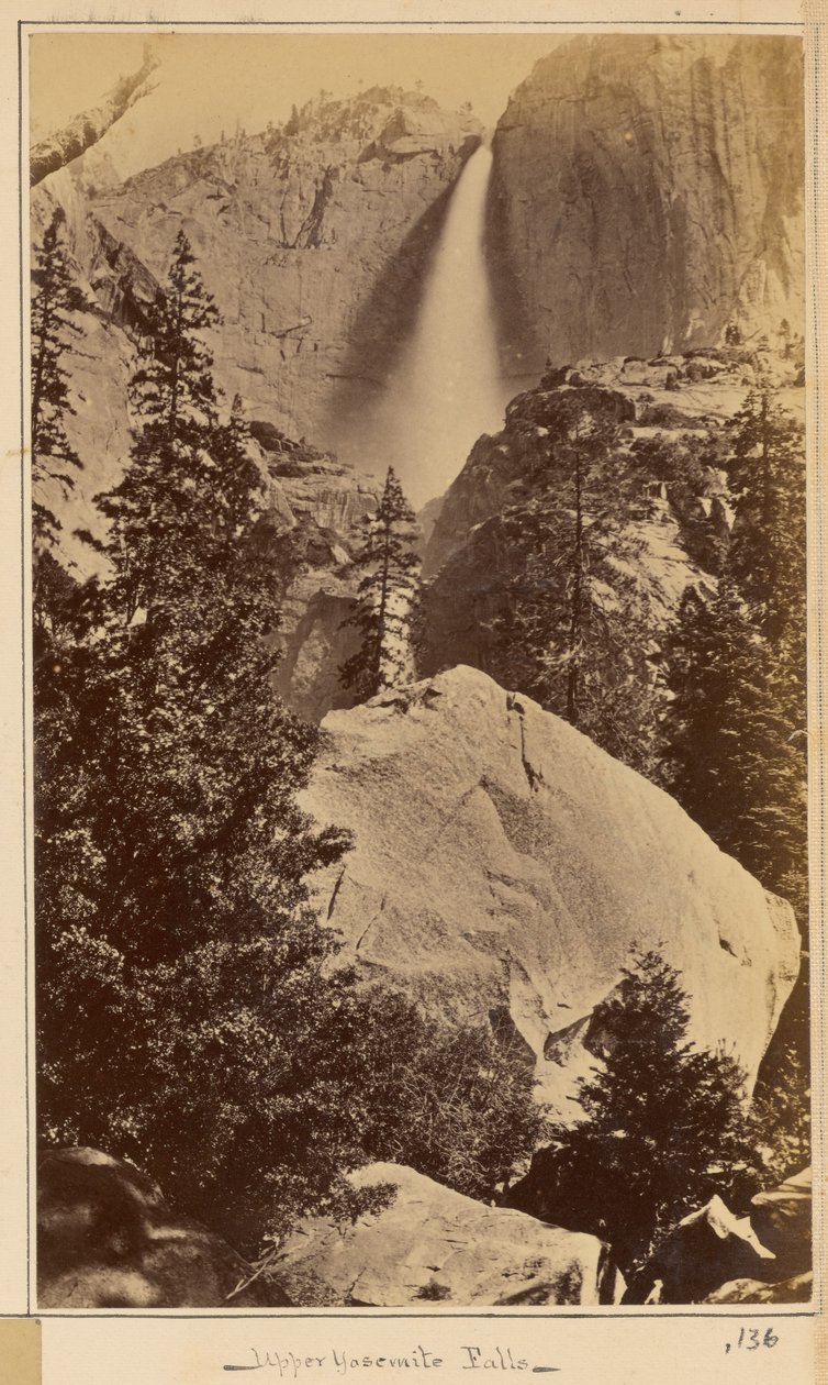 Cascate superiori dello Yosemite da Carleton Watkins