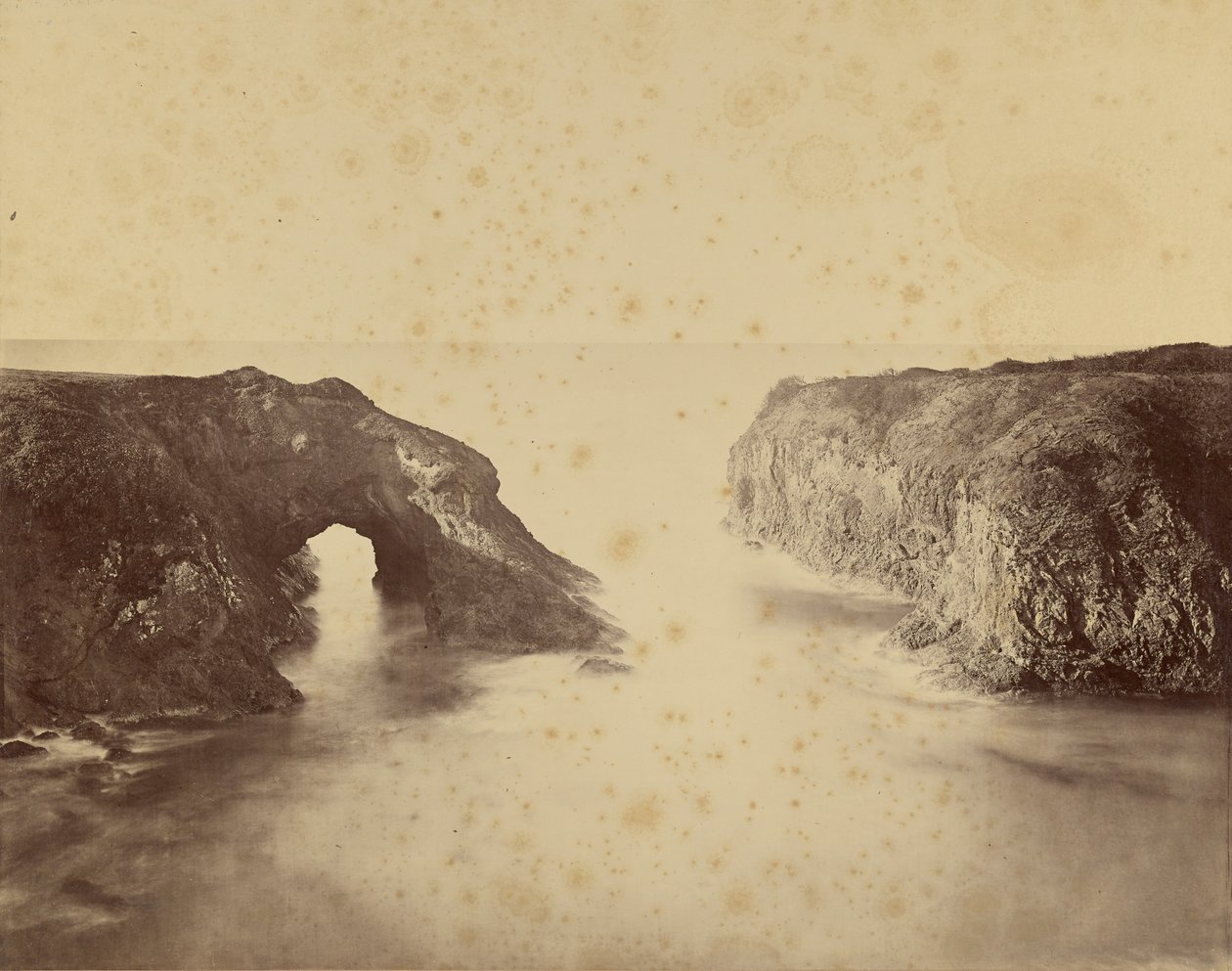 [Veduta della costa del Pacifico, Mendocino] da Carleton Watkins