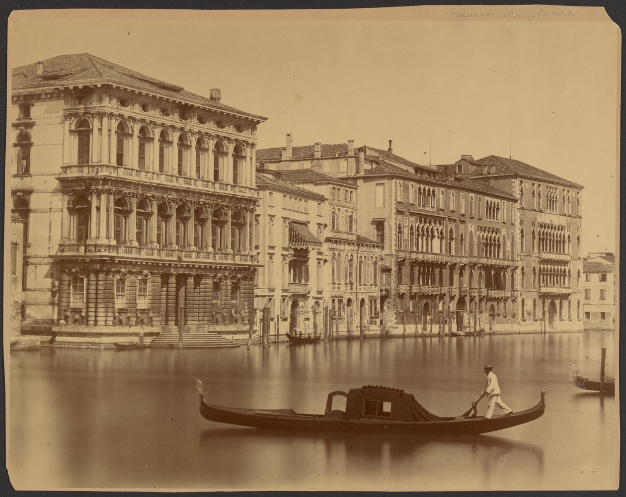 I palazzi Rezzonico, Giustiniani e Foscari lungo il Canal Grande da Carlo Naya