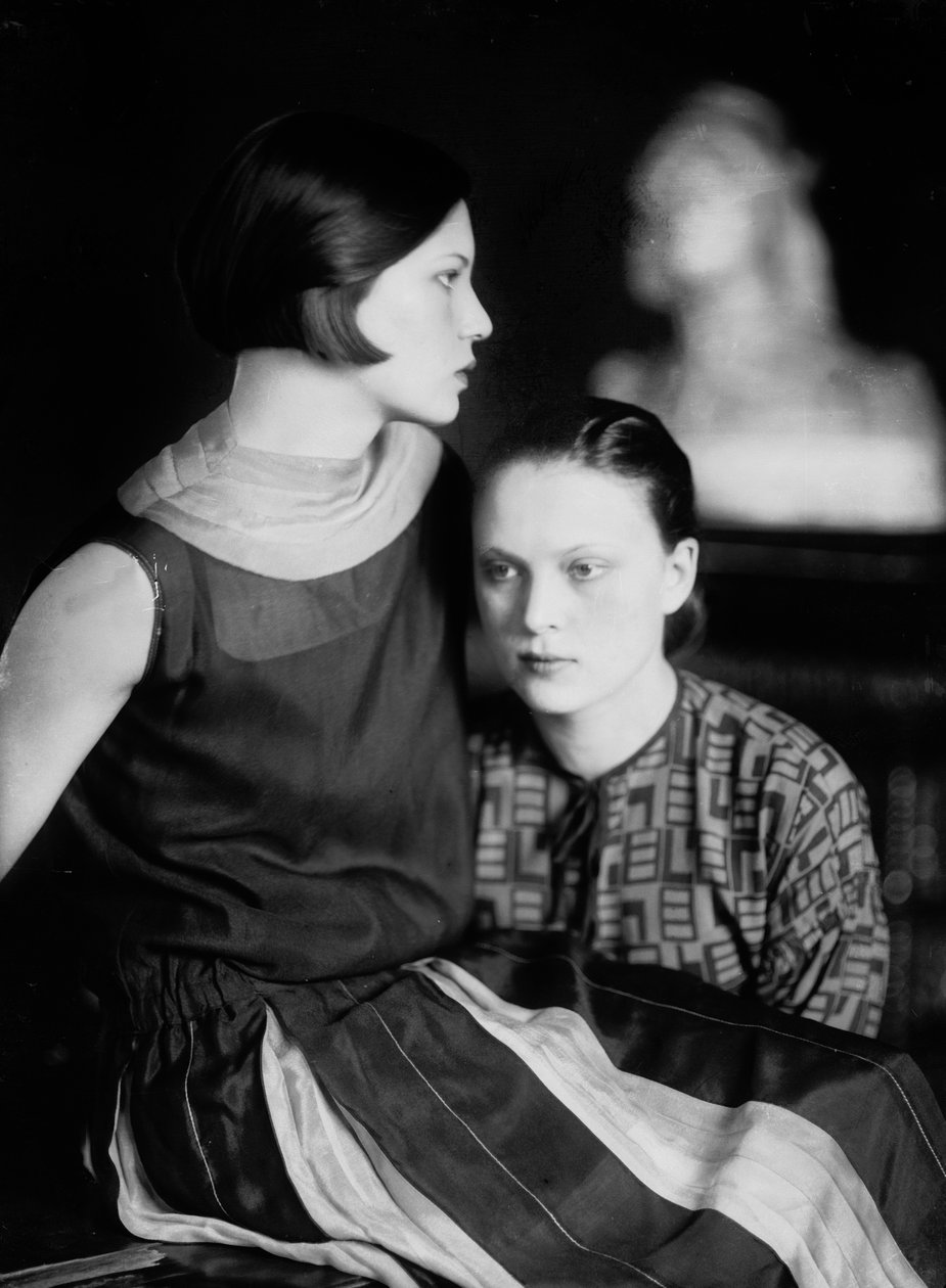 Ritratto di Wanda e Marion Wulz, Trieste, c.1920 da Carlo Wulz