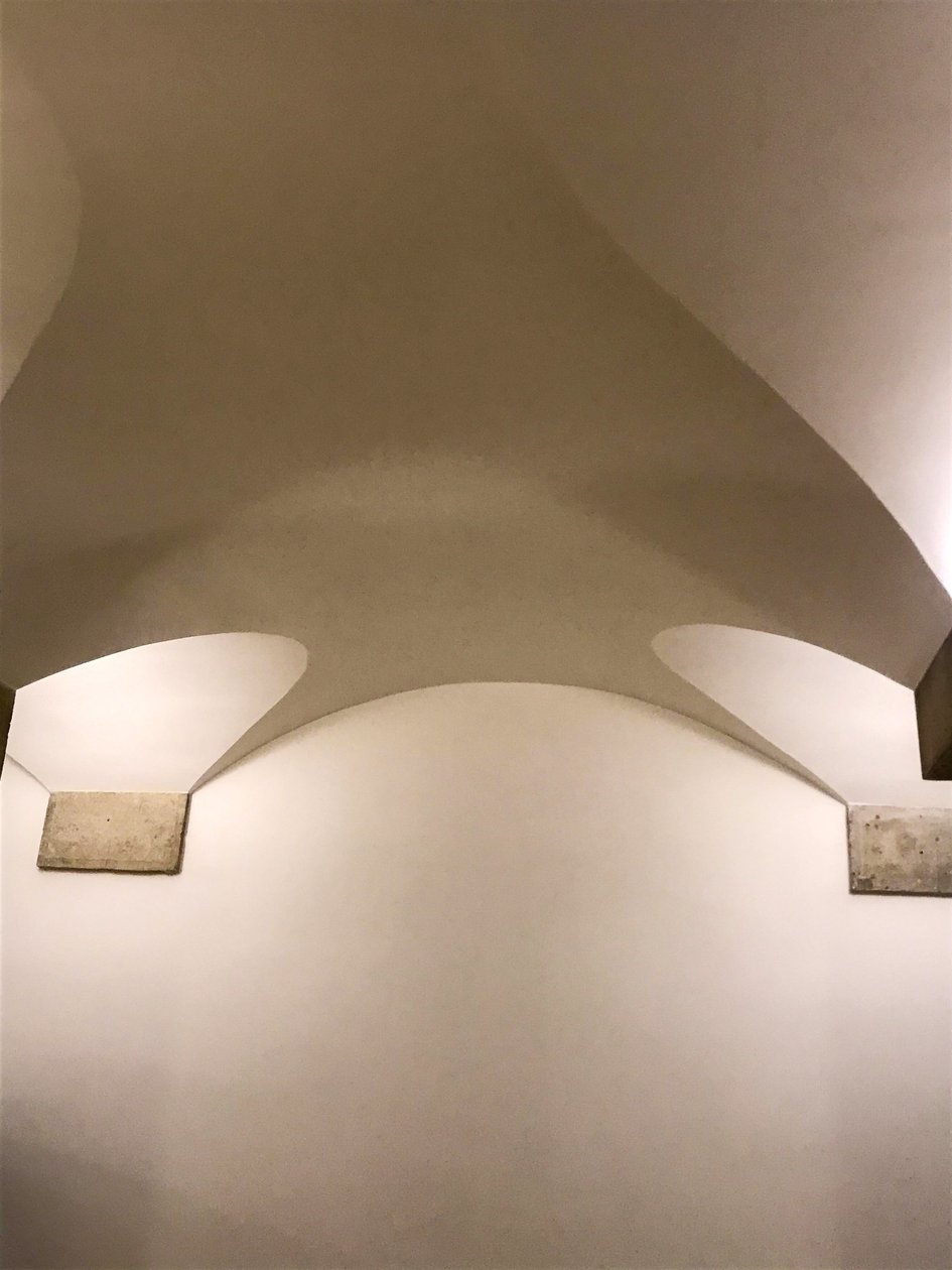 Composizione - Architettura - Dettagli, 2019 (foto) da Cécile Jamet