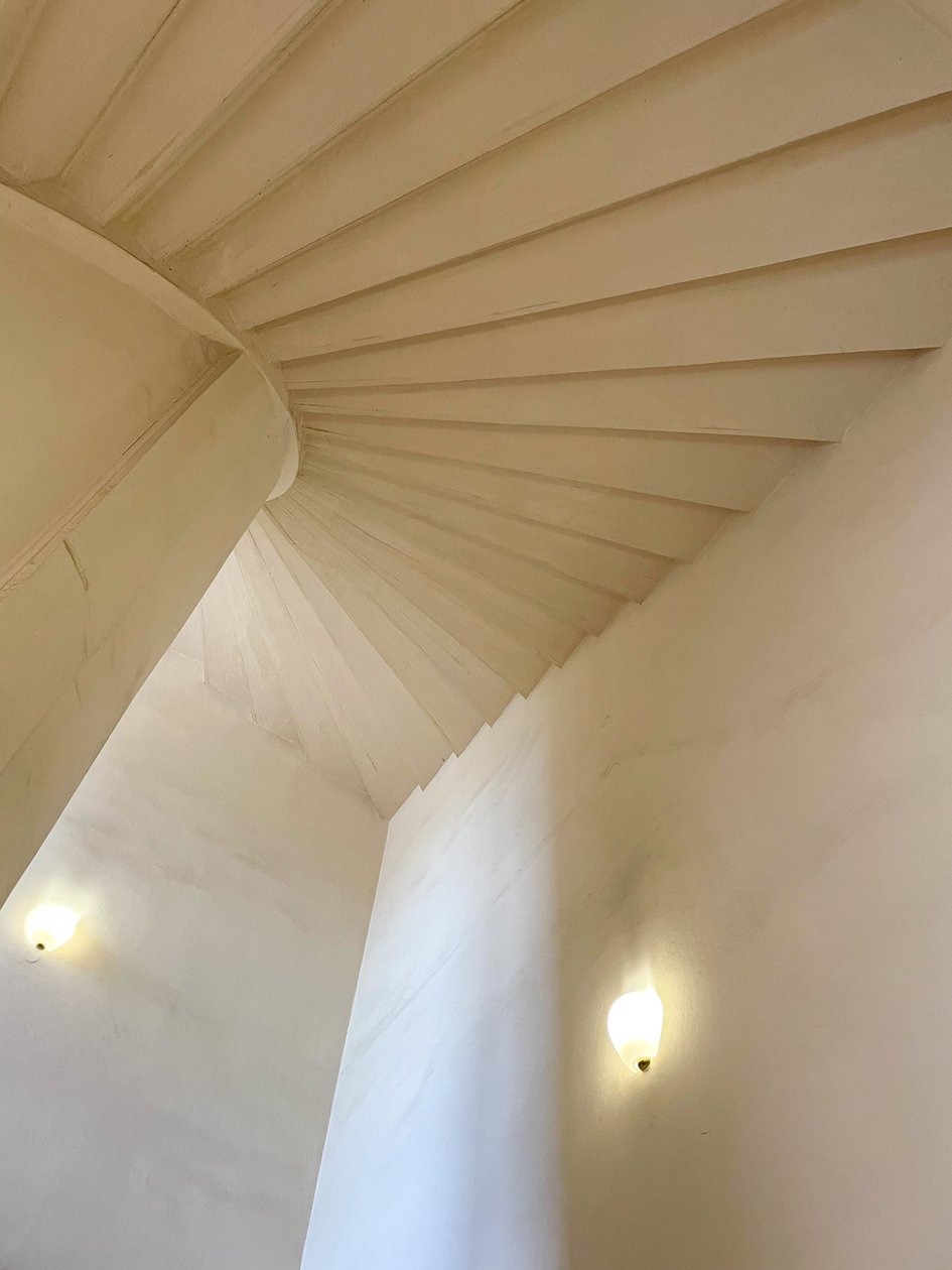 Composizione - Architettura - Dettagli, 2023 (foto) da Cécile Jamet