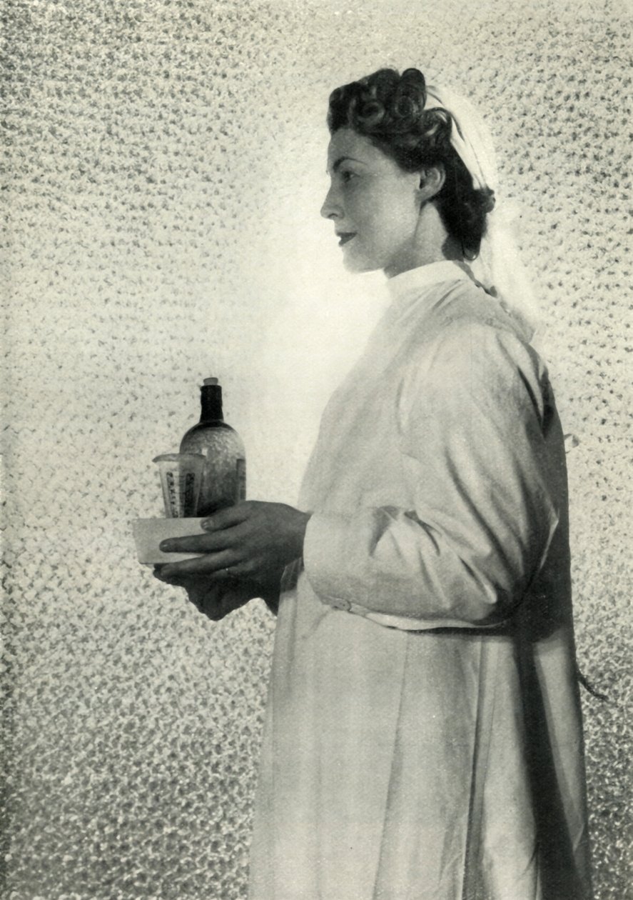 Infermiere, c1943 da Cecil Beaton