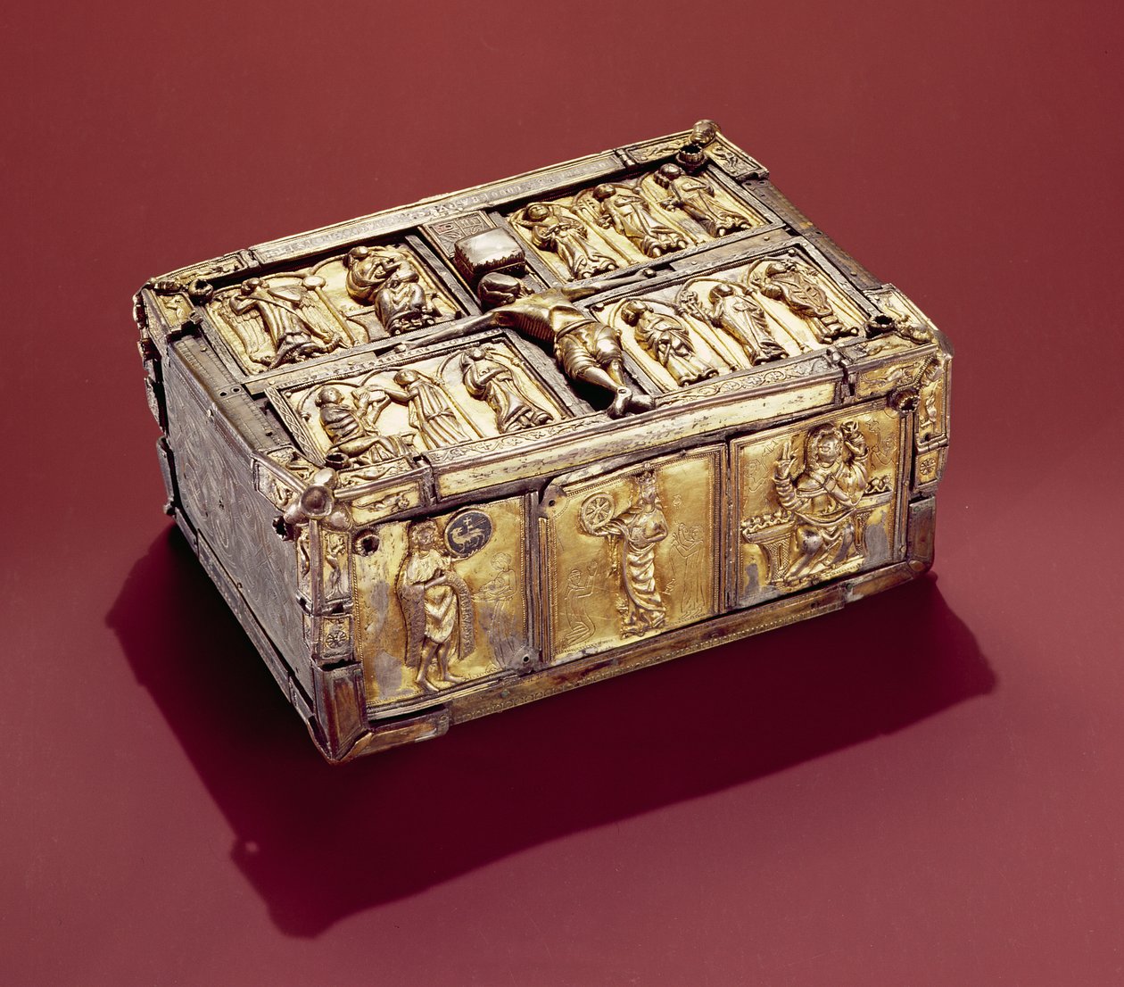 Il reliquiario del libro Domnach Airgid, Clones, Contea di Monaghan, VIII secolo, rimodellato c.1350 da Celtic