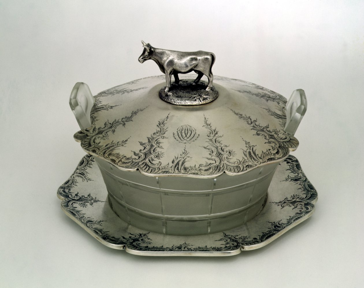 Piatto per burro con base in vetro smerigliato da Charles and George Fox