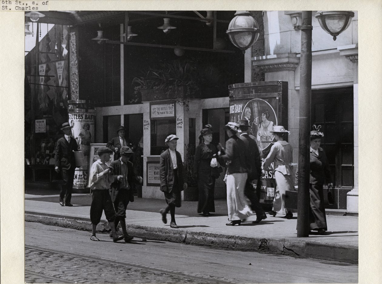 Botteghino del Strand Motion Picture Theater al 419 North 6th Street da Charles Clement Holt