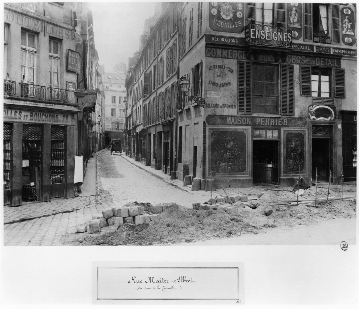 Rue Maitre Albert (da Quai de la Tournelle) Parigi, 1858-78 da Charles Marville