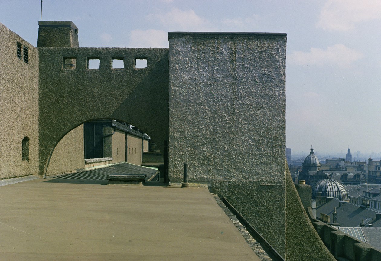 Vista di un arco del tetto da ovest, costruito 1897-99 da Charles Rennie Mackintosh