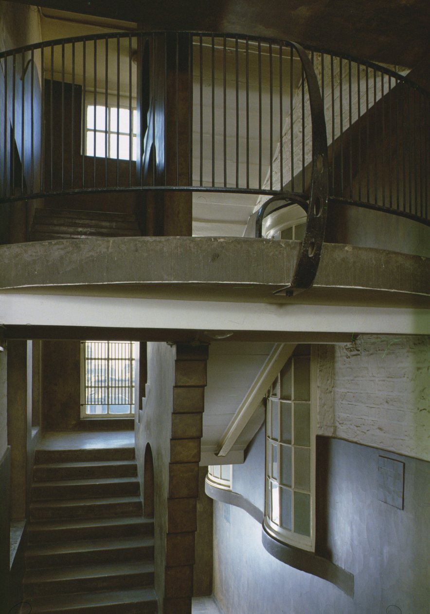 Vista della Scala Est, costruita 1897-99 da Charles Rennie Mackintosh