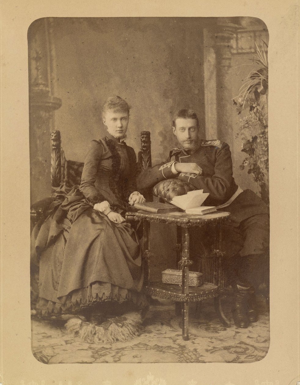 Granduca Konstantin Konstantinovich di Russia (1858-1915) e Granduchessa Elizaveta Mavrikievna di Russia (1865-1927) da Charles Bergamasco