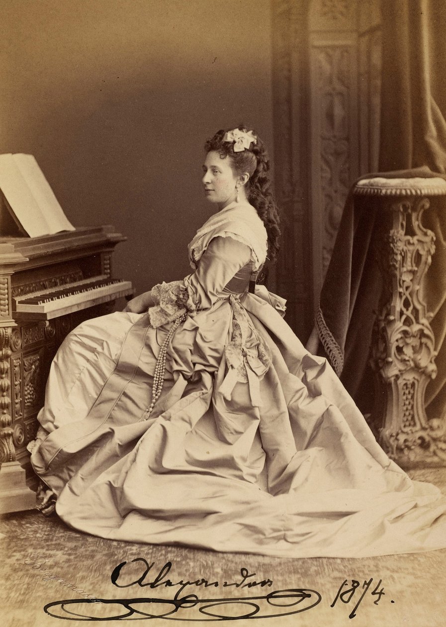 Ritratto della Granduchessa Alexandra Iosifovna di Sassonia-Altenburg (1830-1911) da Charles Bergamasco