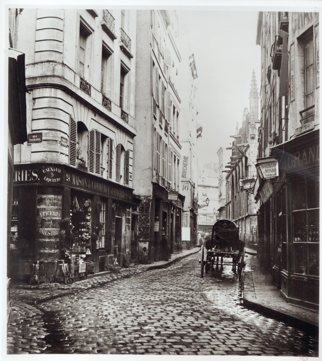 Rue Saint-Severin, dalla Rue de la Harpe, Parigi, 1858-78 da Charles Marville