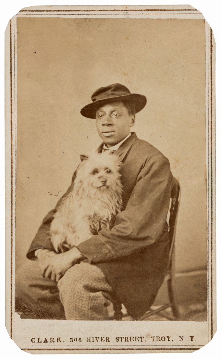 Ritratto di uomo e cane, c. 1860 (foto) da Charles R. Clark