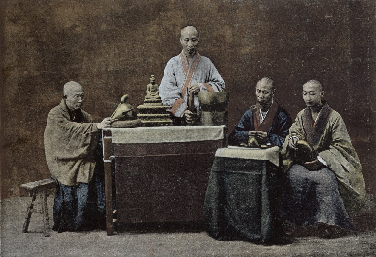 Un gruppo di bonzi cinesi; inciso e stampato da Gilot; 1896 da Chinese School