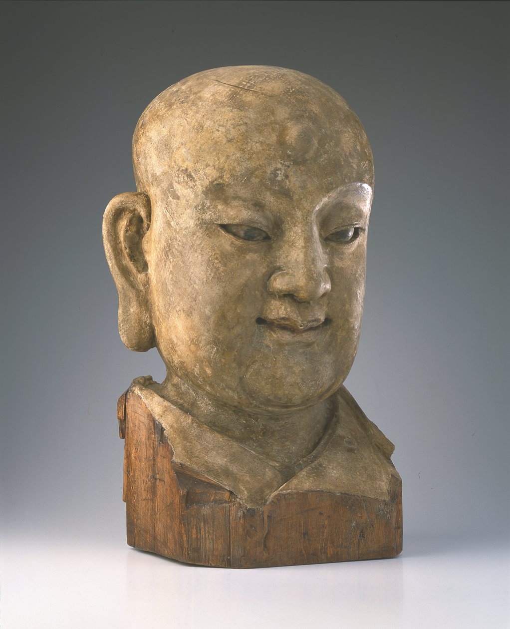 Testa di un louhan, dinastia Yuan (legno) da Chinese School