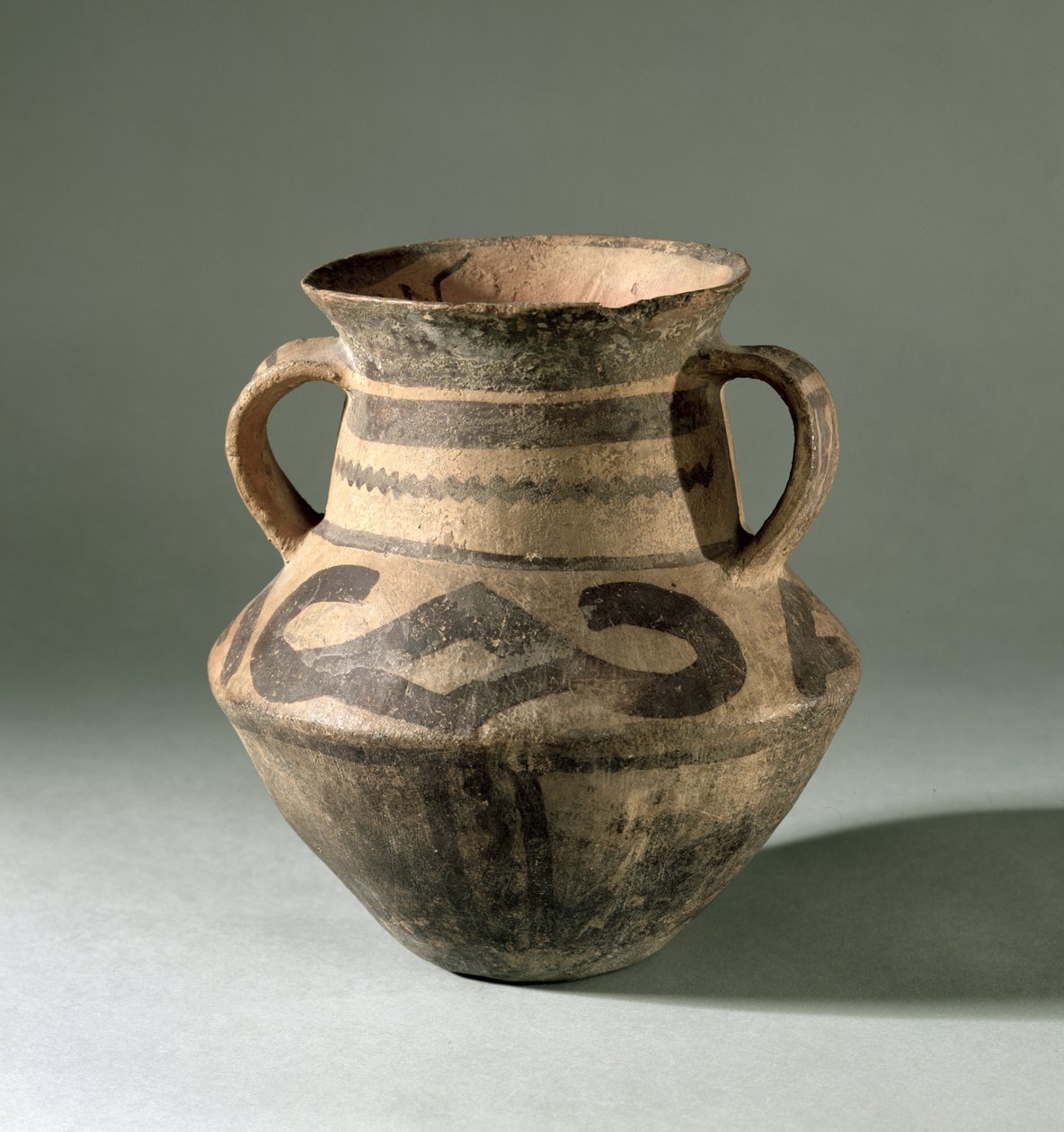 Vaso, da Provincia di Gansu, c.1300-700 a.C. da Chinese School