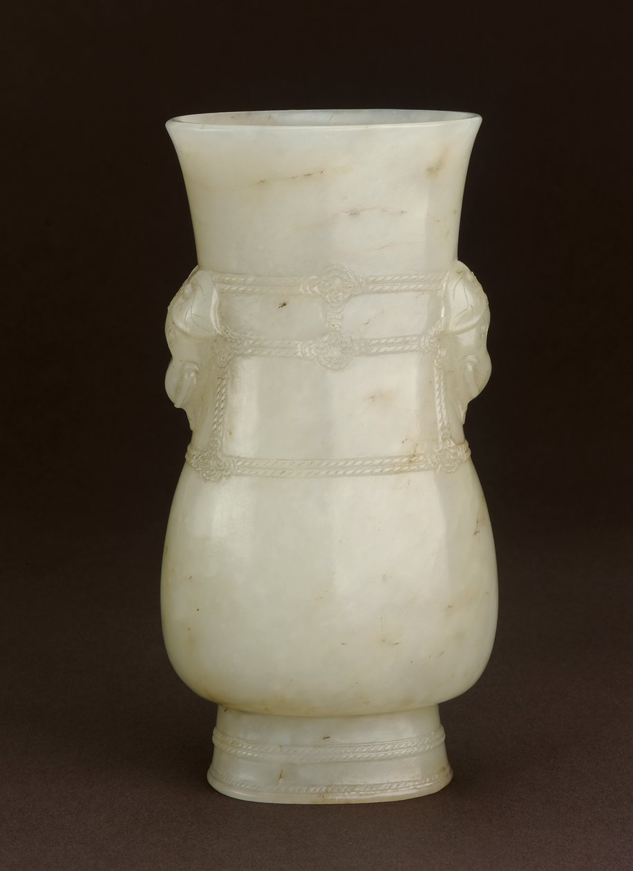 Vaso con anse a forma di elefante, c. XII-XIV secolo da Chinese School