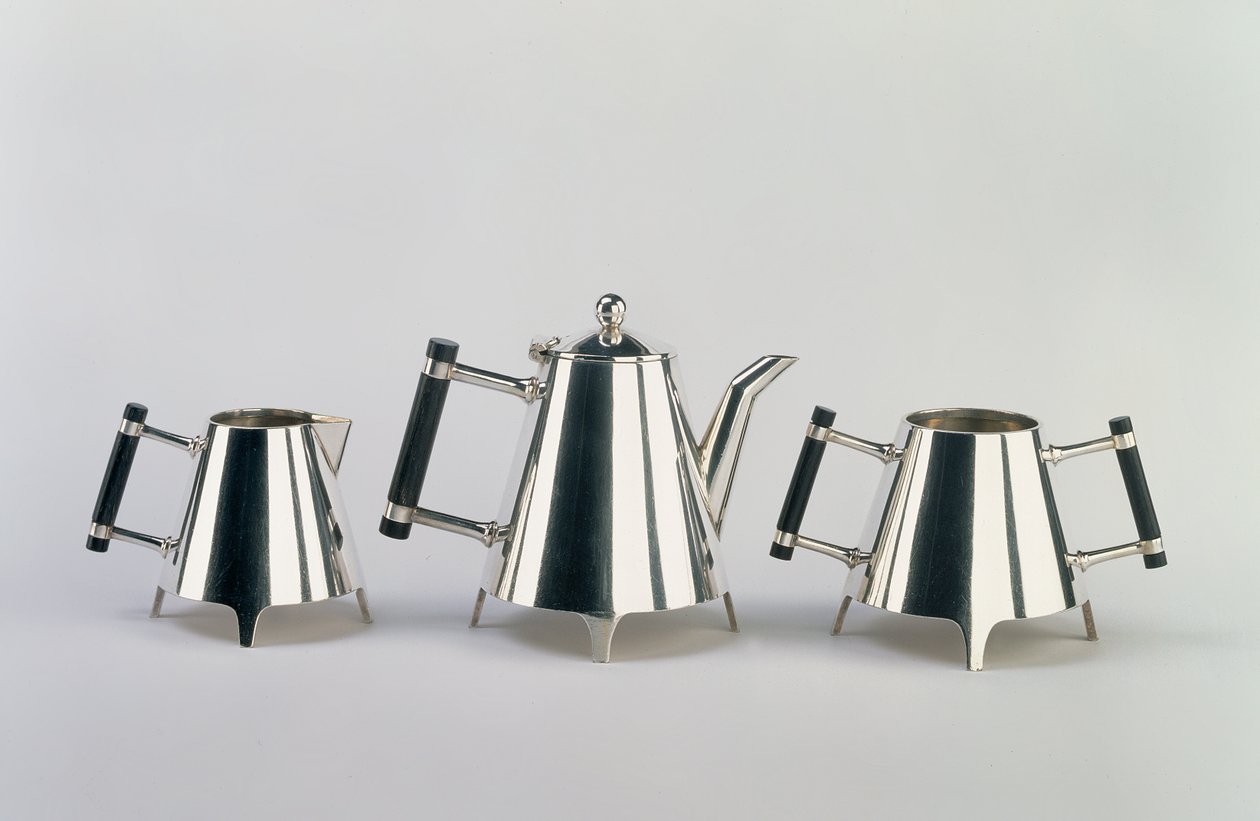 Set da tè pomeridiano, realizzato da James Dixon & Sons, Sheffield, progettato c.1881 da Christopher Dresser
