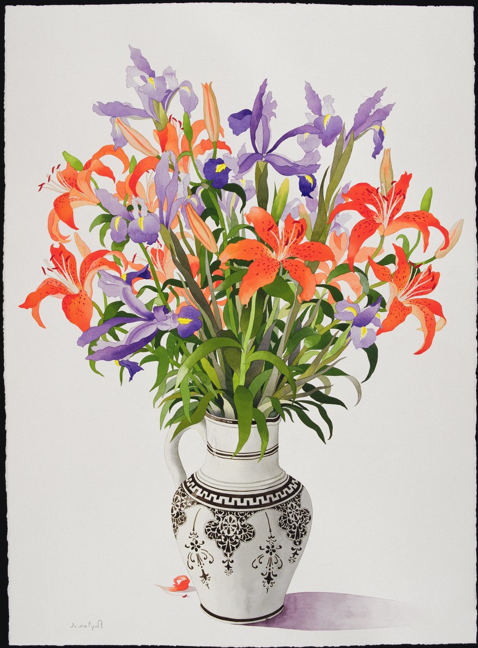 Fiori in una brocca bianca e nera da Christopher Ryland