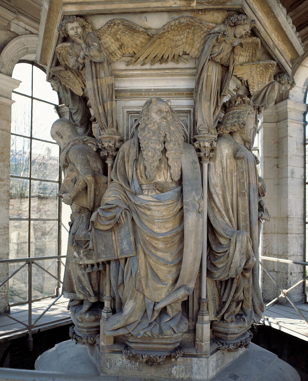 La base del Pozzo di Mosè mostra i profeti che preannunciarono la venuta di Cristo (scultura) da Claus Sluter