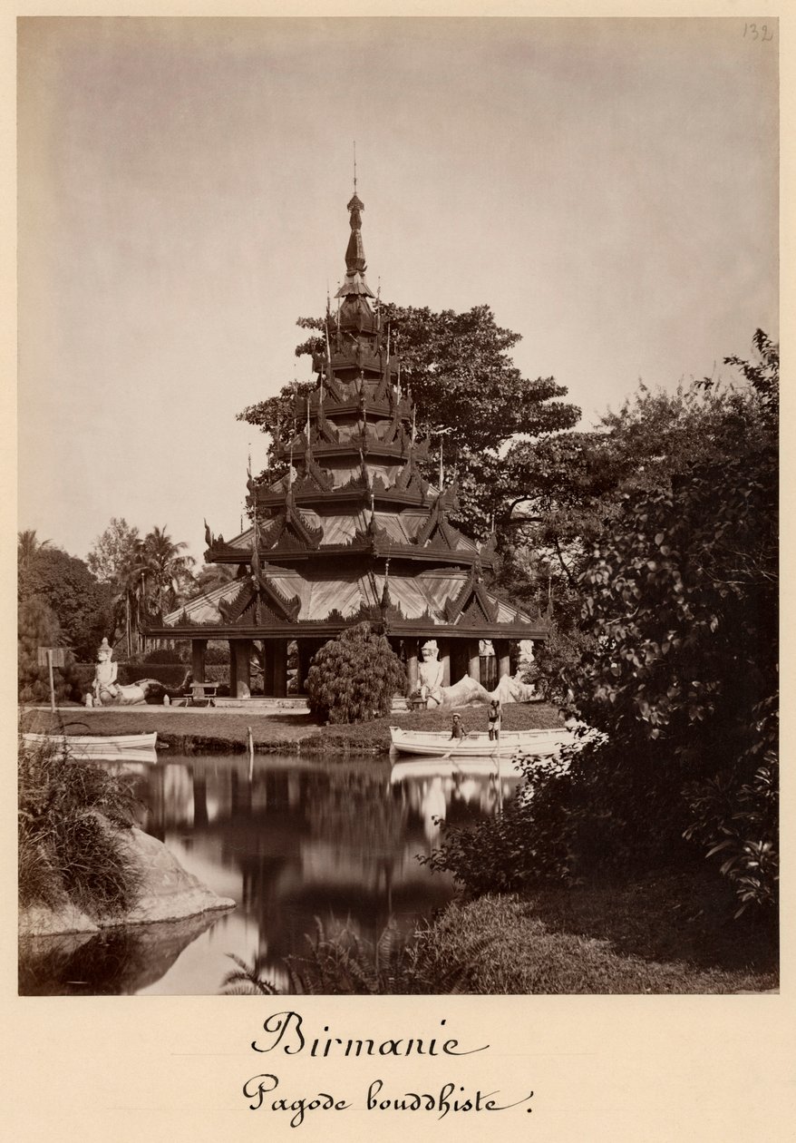 Casa di riposo buddista, Moulmein, Birmania, c.1875 da Colin Roderick Murray