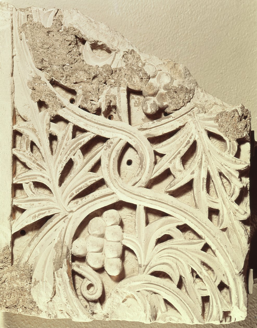 Frammento di un fregio, dal monastero di Apa Jeremias, Sakkara da Coptic Coptic