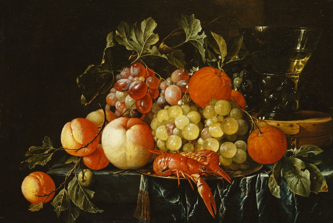 Pesche, arance, uva e scampi su un piatto di peltro e un roemer conico su una scatola su un bordo parzialmente drappeggiato da Cornelis de Heem