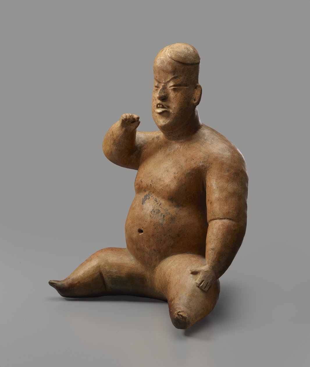 Figura seduta da Culture Olmec