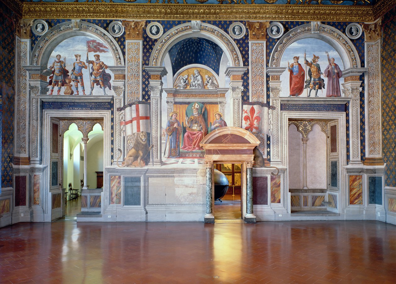 Veduta degli affreschi nella Sala dei Gigli, c.1470 (post restauro) da Domenico Ghirlandaio