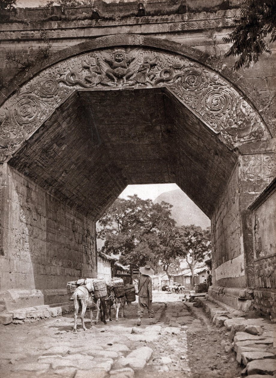Porta di marmo di Jeju da Donald Mennie