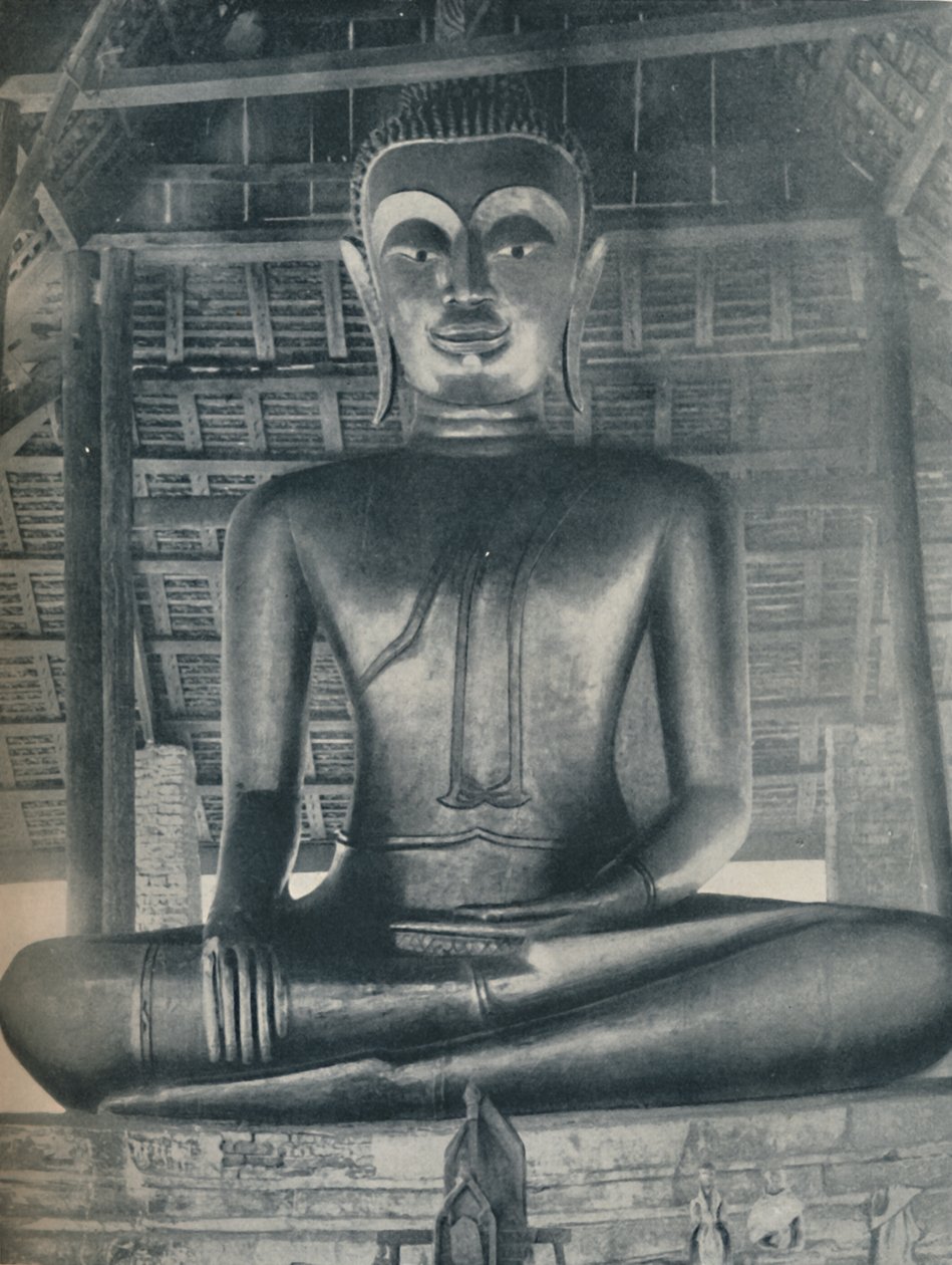 Gloria del Santuario Centrale nel Wat Suthat, Bangkok, c1935 da ENA