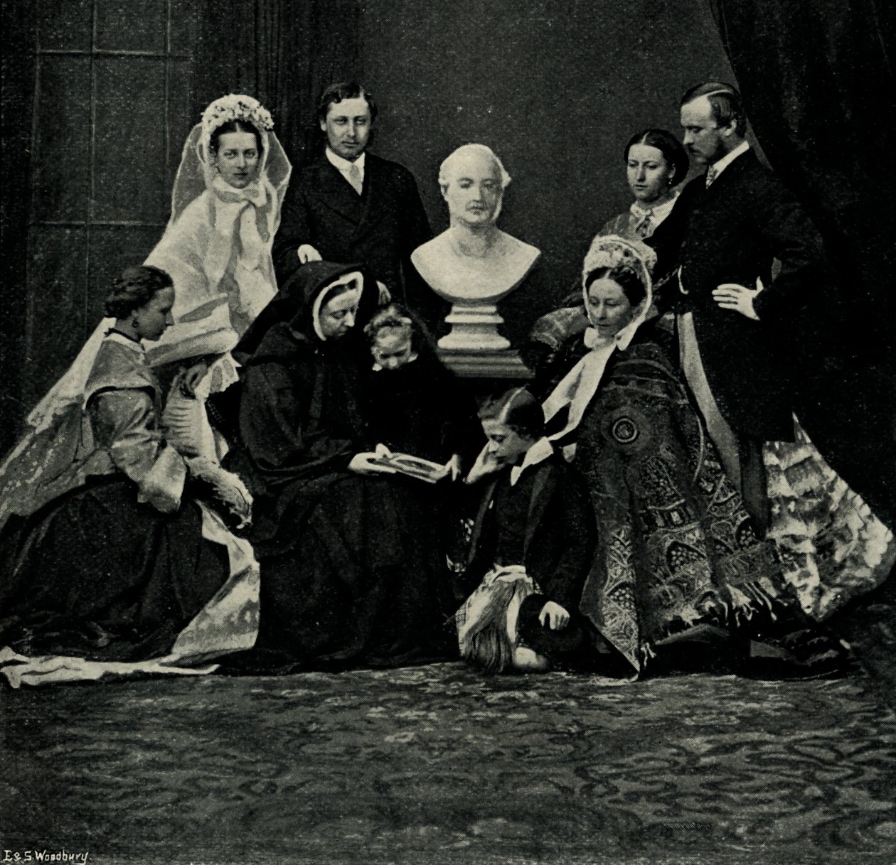 Un gruppo della famiglia reale da E. and S. Woodbury