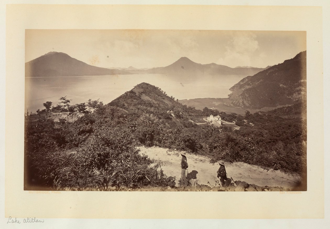 Lago Amatitlán, Guatemala da Eadweard Muybridge