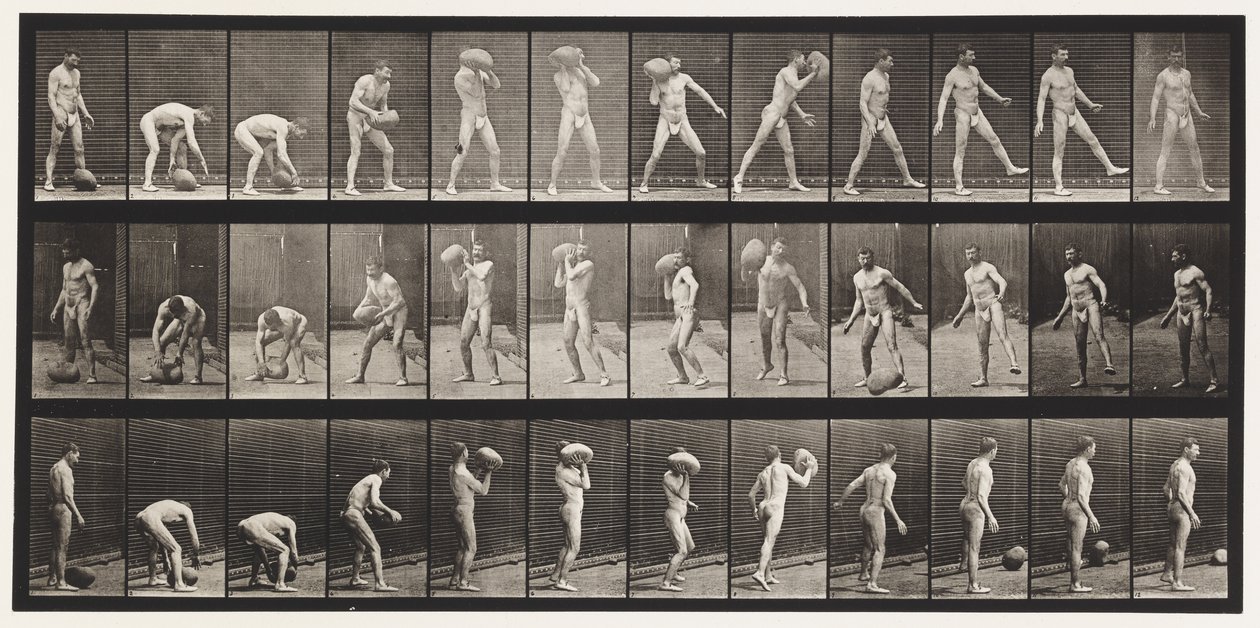 Tavola 317. Sollevare una roccia di 70 libbre da Eadweard Muybridge