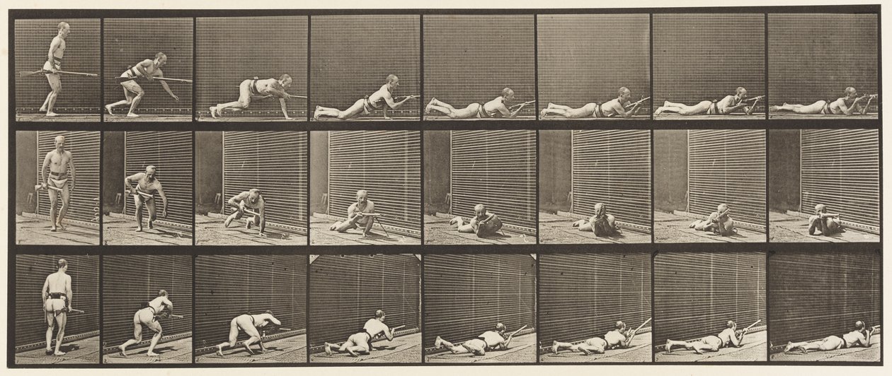 Tavola 357. Sdraiato prono e sparando da Eadweard Muybridge