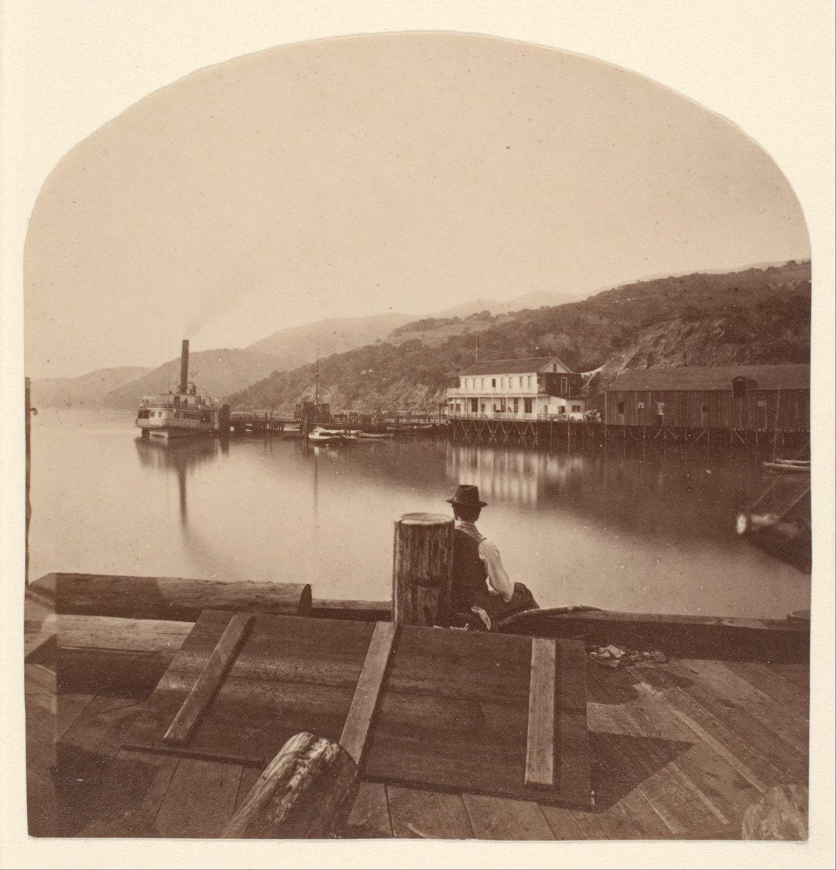 Sausalito dal molo della N.P.C.R.R., guardando verso sud da Eadweard Muybridge