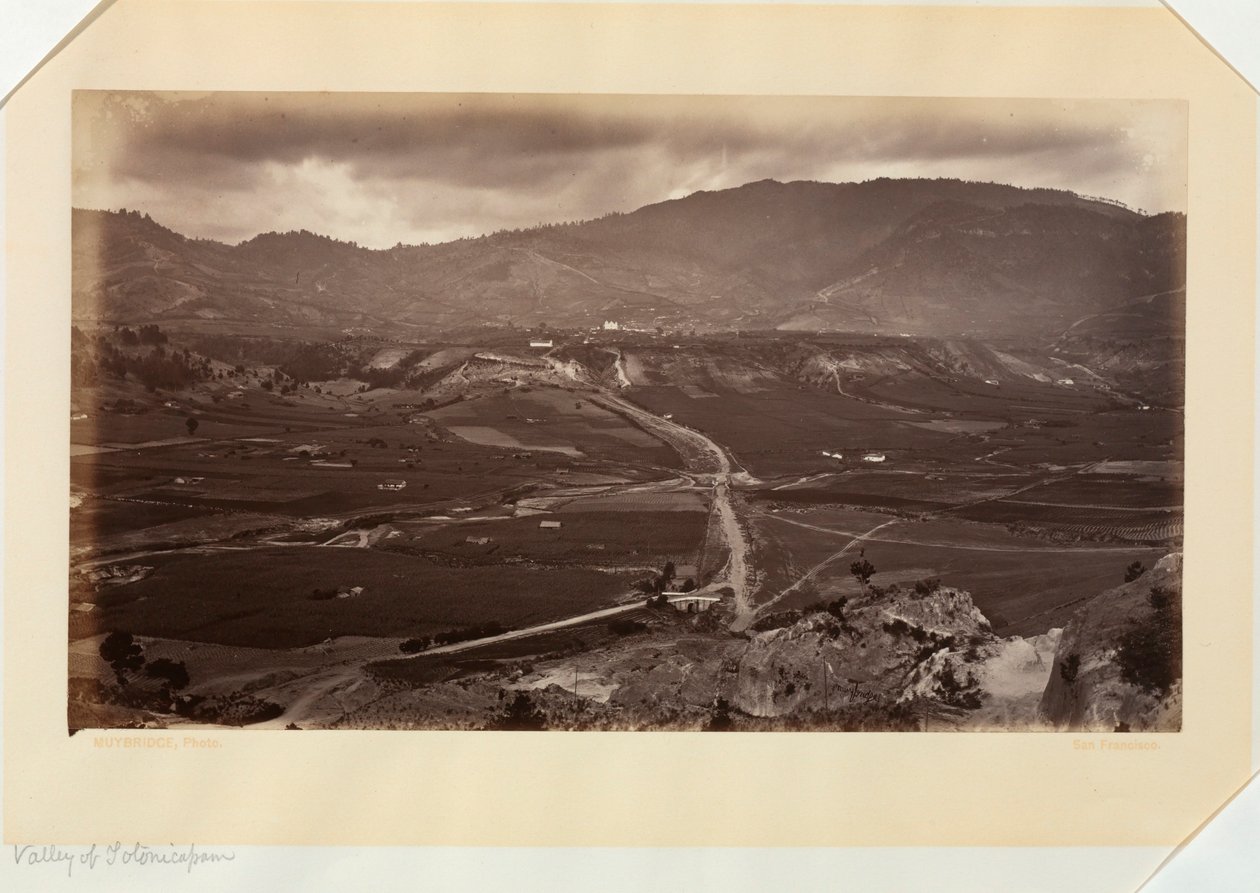 Valle di Totonicápan, Guatemala da Eadweard Muybridge