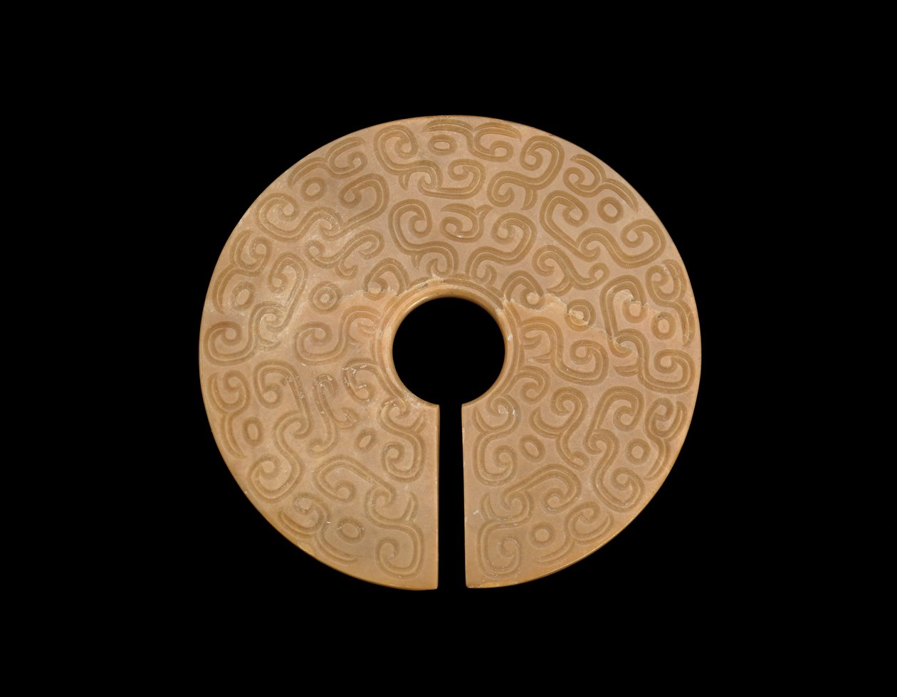 Orecchino con draghi, VIII-VII secolo a.C. da Eastern Zhou Dynasty Chinese School