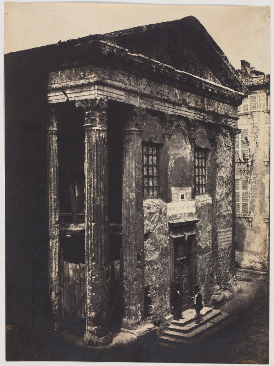 Facciata, Tempio di Augusto e Livia, Vienne, 1851 da Édouard Baldus
